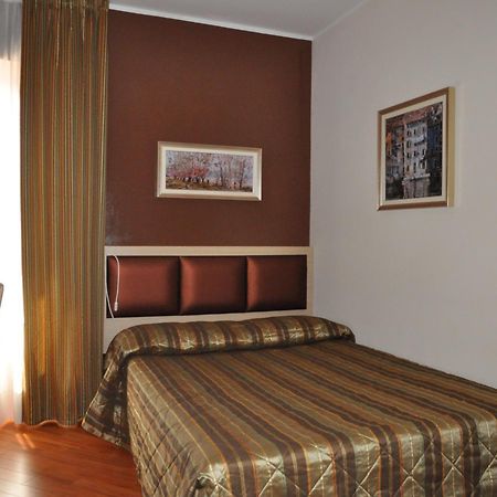 Dulcinea Hotel Múggia Dış mekan fotoğraf