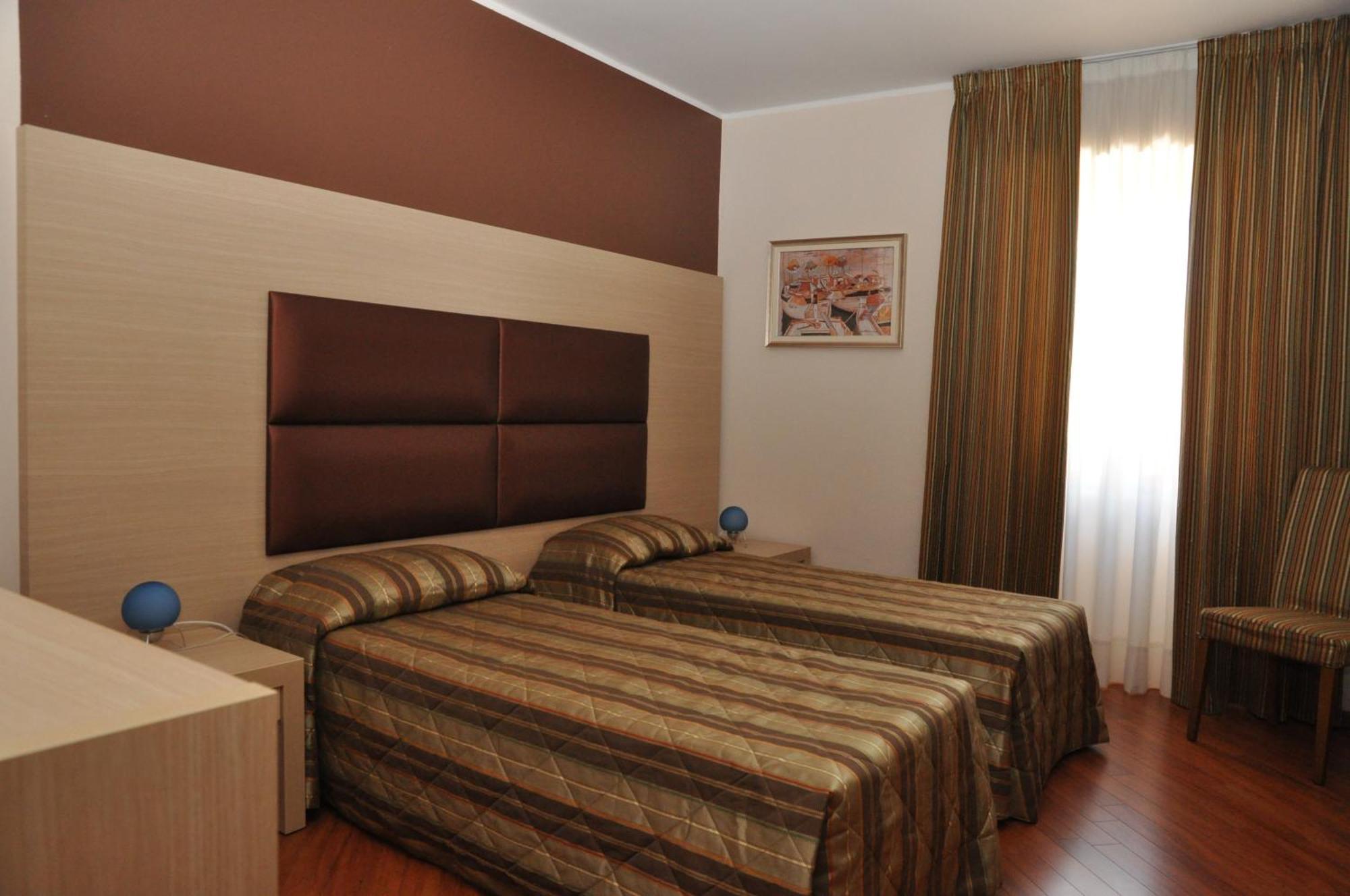 Dulcinea Hotel Múggia Dış mekan fotoğraf